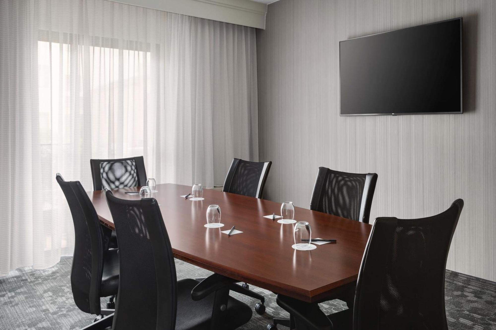 Courtyard By Marriott 3* Mahwah